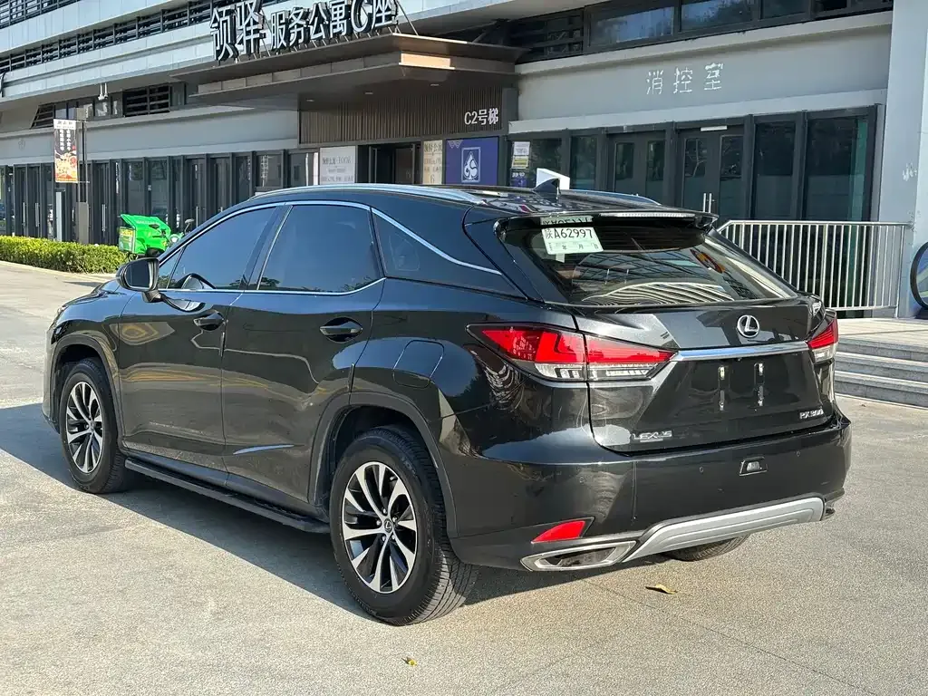 Lexus RX — фото 4