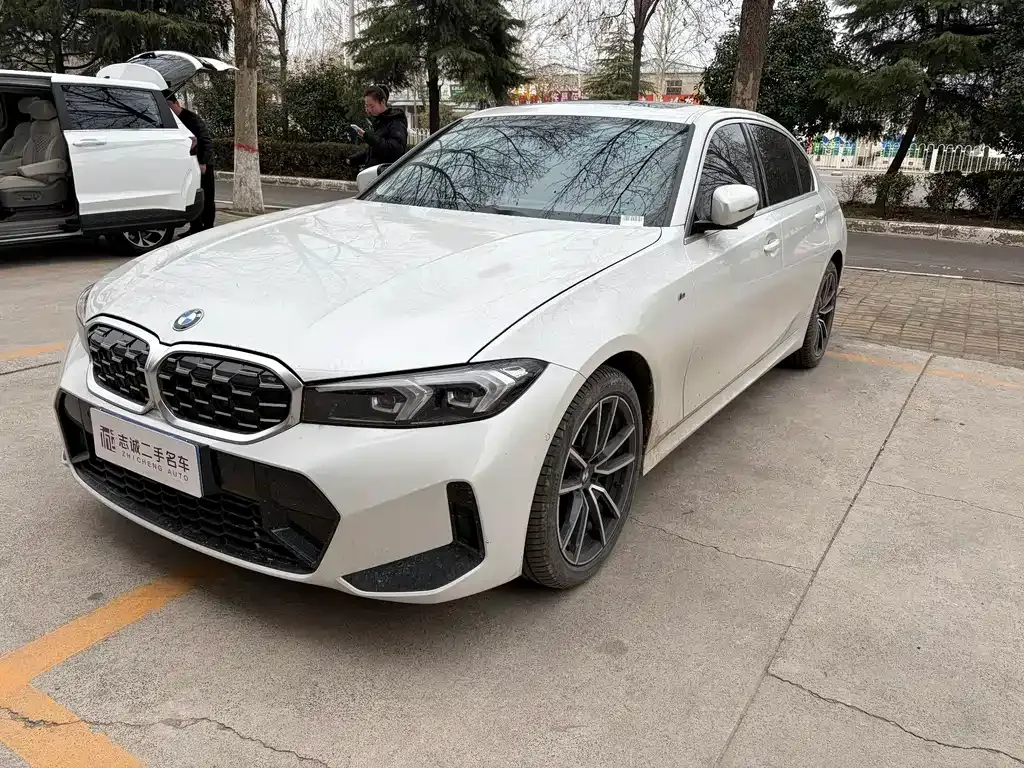 BMW 3 Series — фото 1