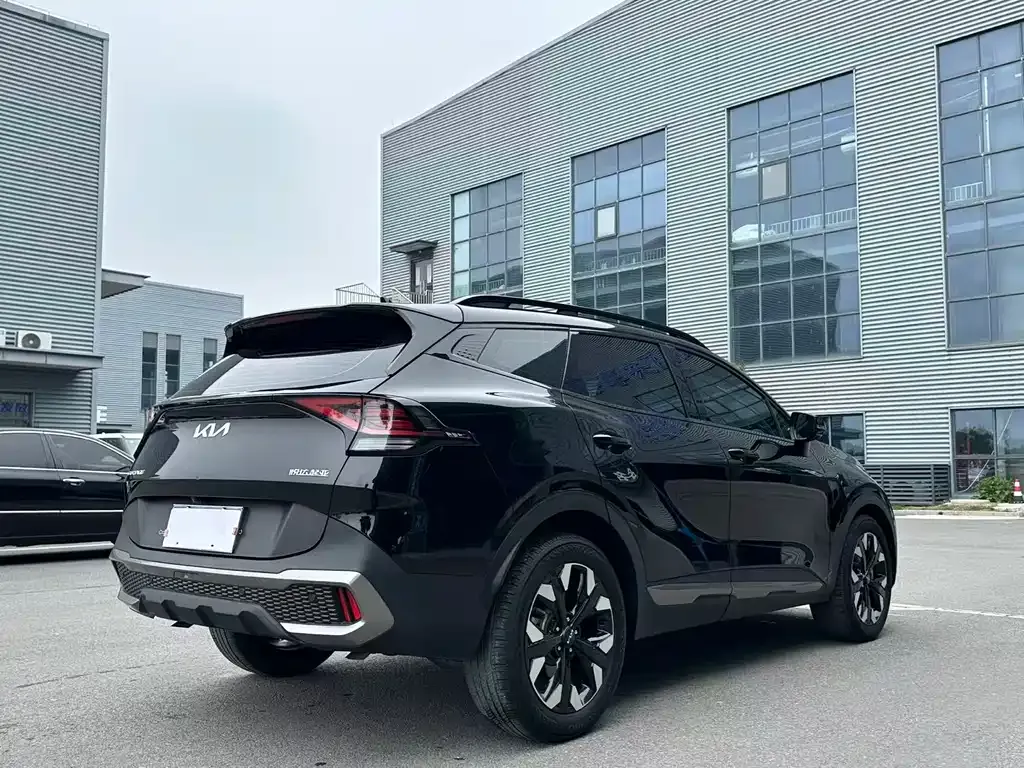 Kia Sportage 2023 из CN, фото 4