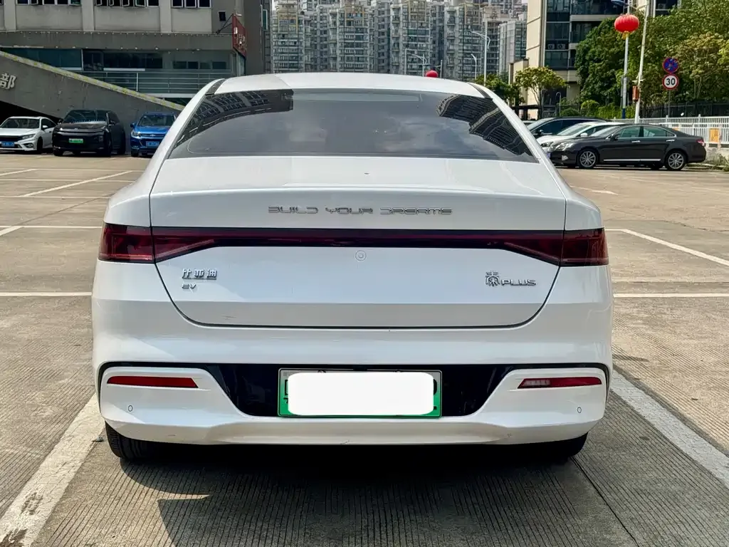 BYD Qin PLUS — фото 10