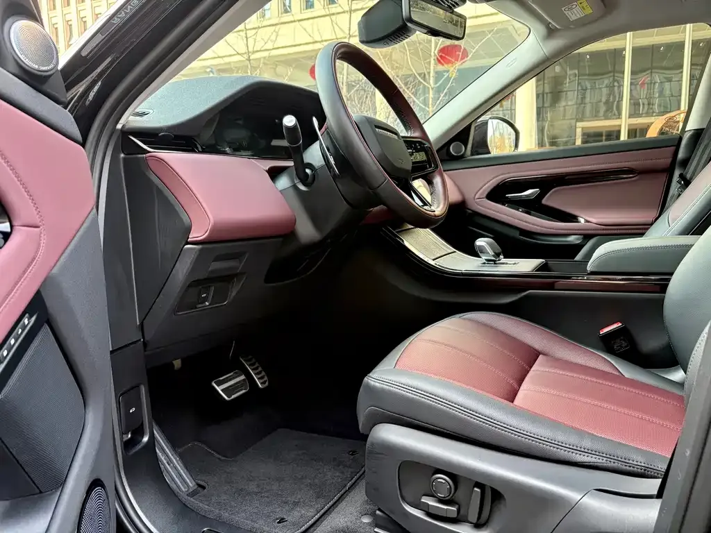 Land Rover Evoque — фото 6