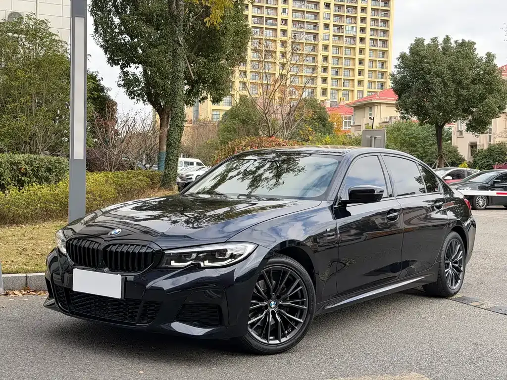 BMW 3 Series — фото 1
