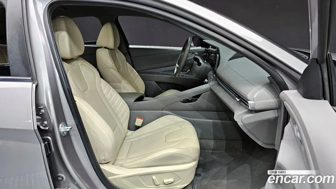 Hyundai AVANTE — фото 4