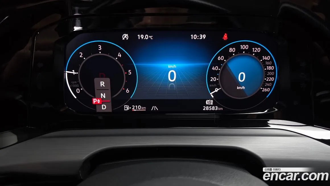Volkswagen Golf 2023 из KR, фото 7