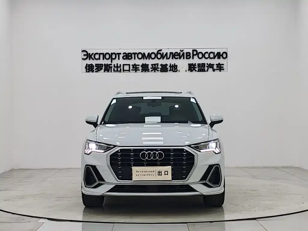 Audi Q3 — фото 3