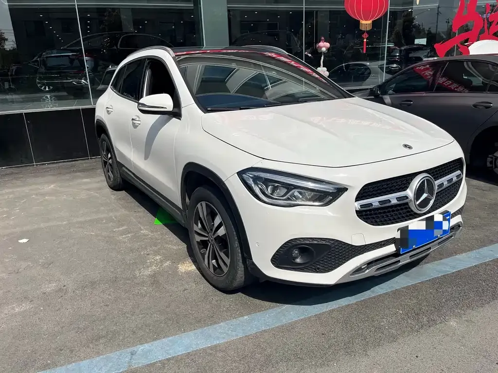 Mercedes-Benz GLA — фото 5