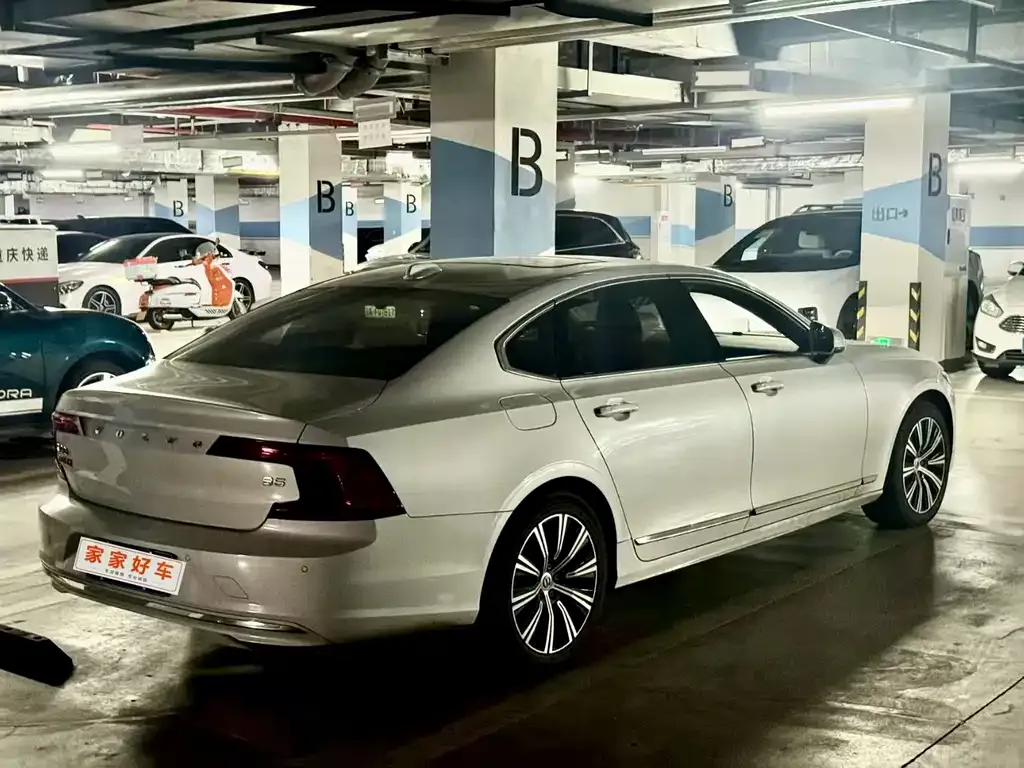 Volvo S90 2021 из CN, фото 4
