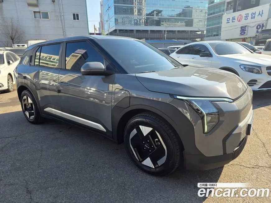 Kia EV3 — фото 3