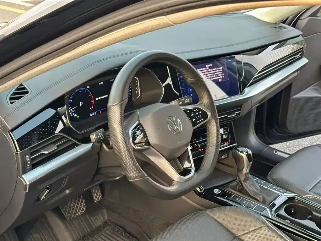 Volkswagen Passat — фото 10
