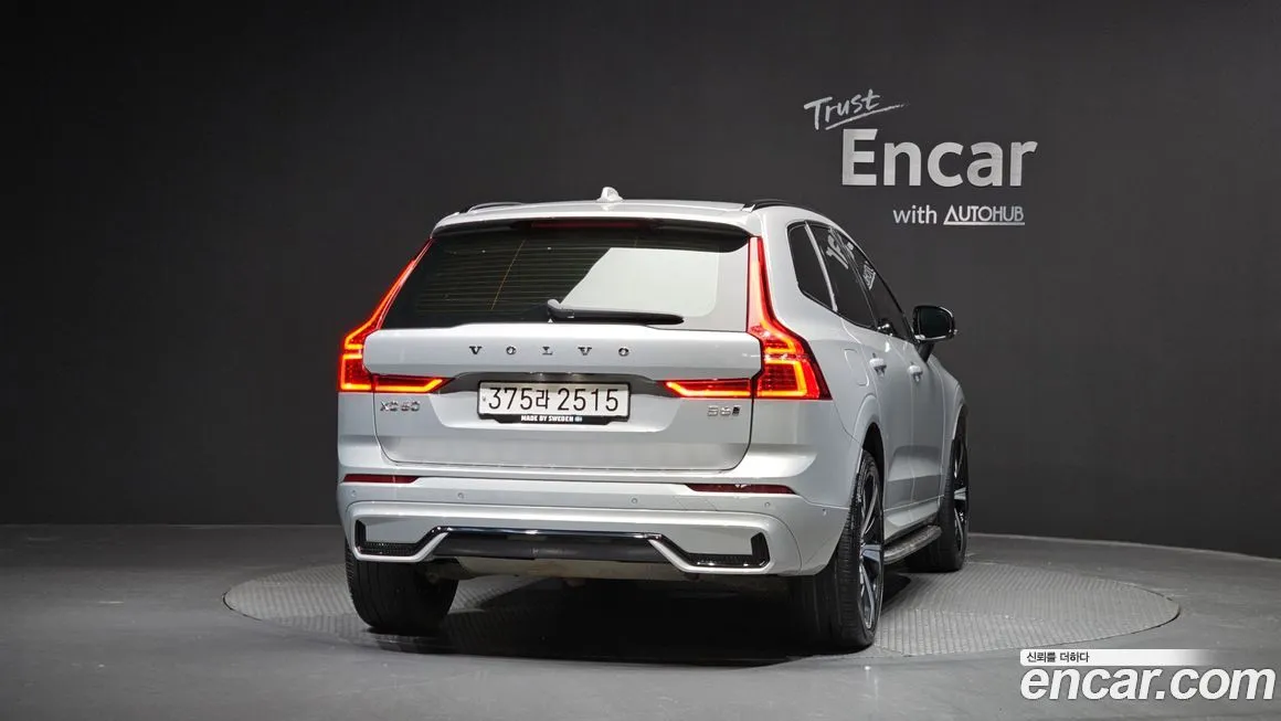 Volvo XC60 2022 из KR, фото 2