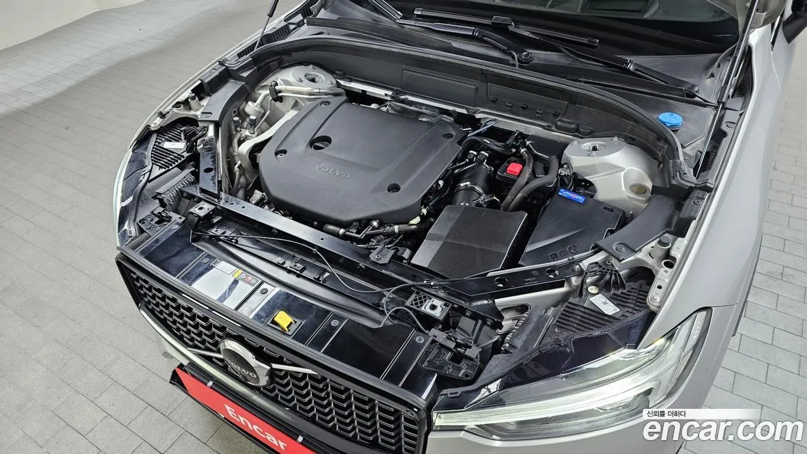 Volvo XC60 2022 из KR, фото 10