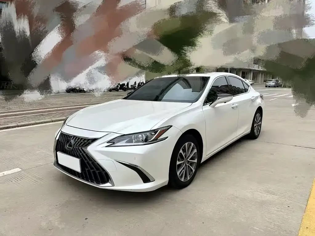 Lexus ES 2023 из CN, фото 1