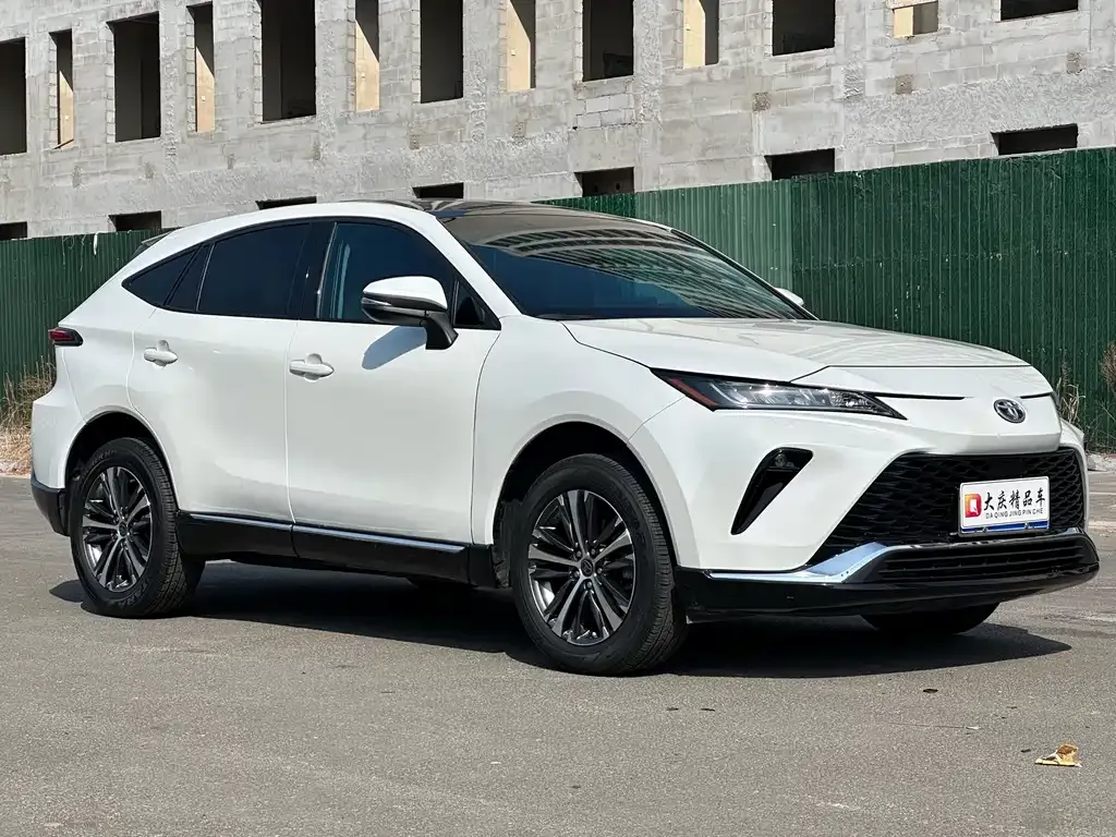 Toyota Venza 2023 из CN, фото 9
