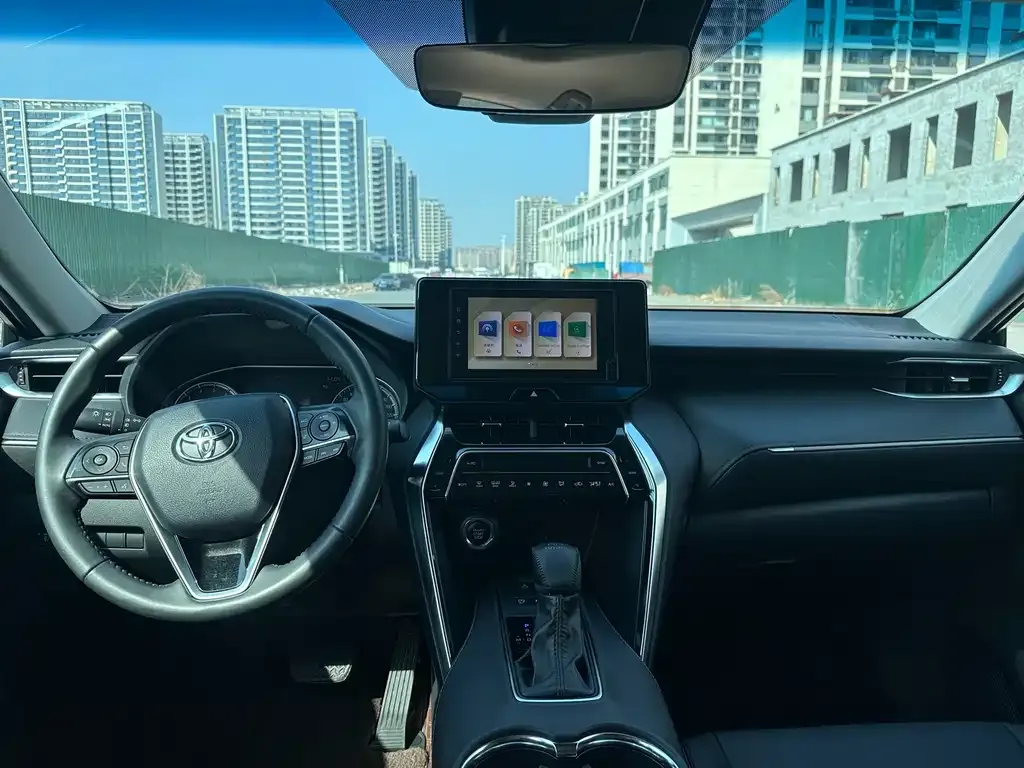 Toyota Venza 2023 из CN, фото 2
