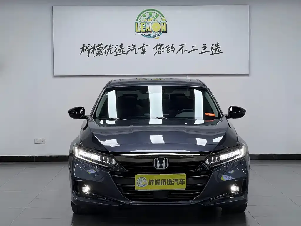 Honda Accord — фото 4