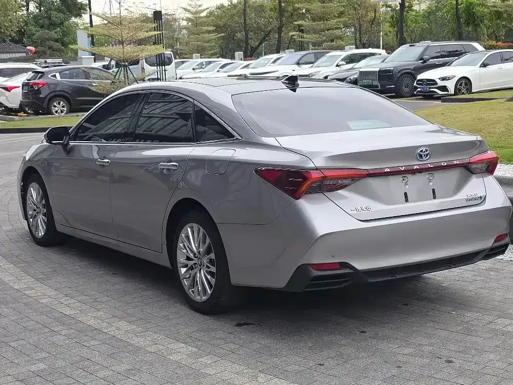 Toyota Avalon 2022 из CN, фото 9