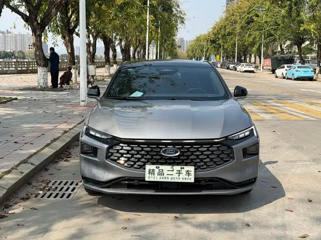 Ford Mondeo 2022 из CN, фото 1