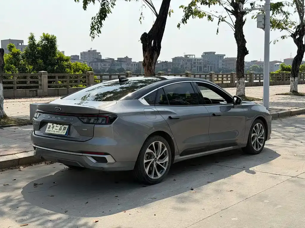 Ford Mondeo 2022 из CN, фото 5