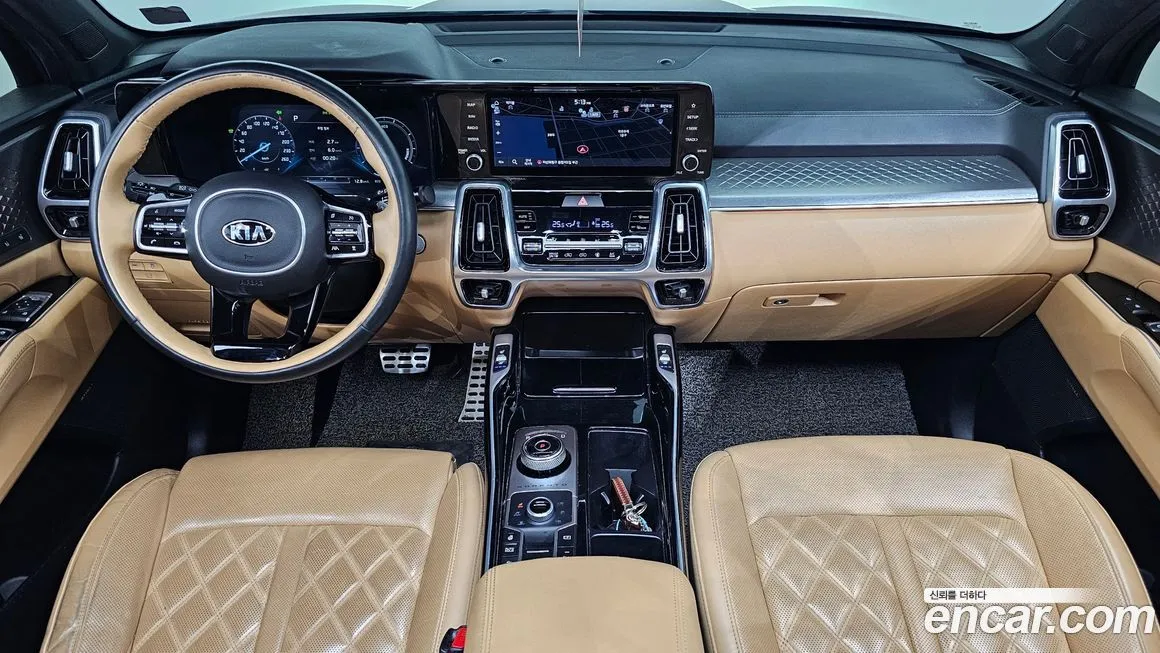 Kia Sorento — фото 8