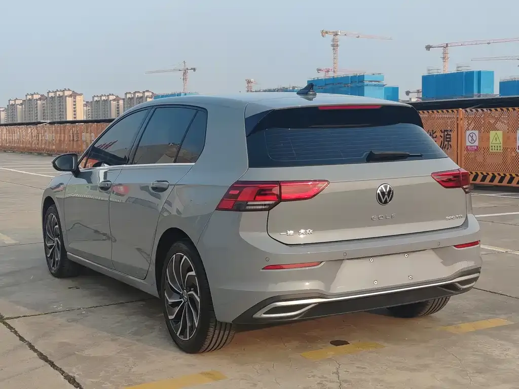 Volkswagen Golf 2022 из CN, фото 3