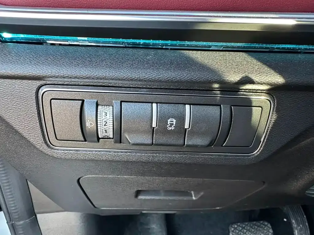 Jetour X70 PLUS — фото 10