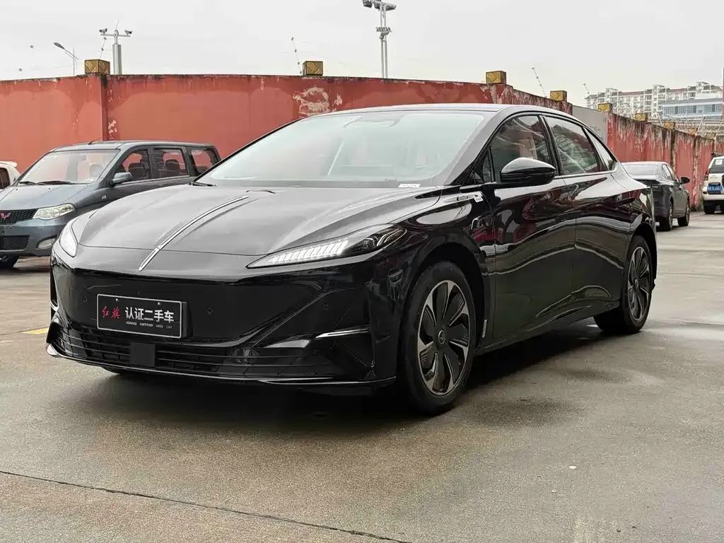 Hongqi Tiangong 05