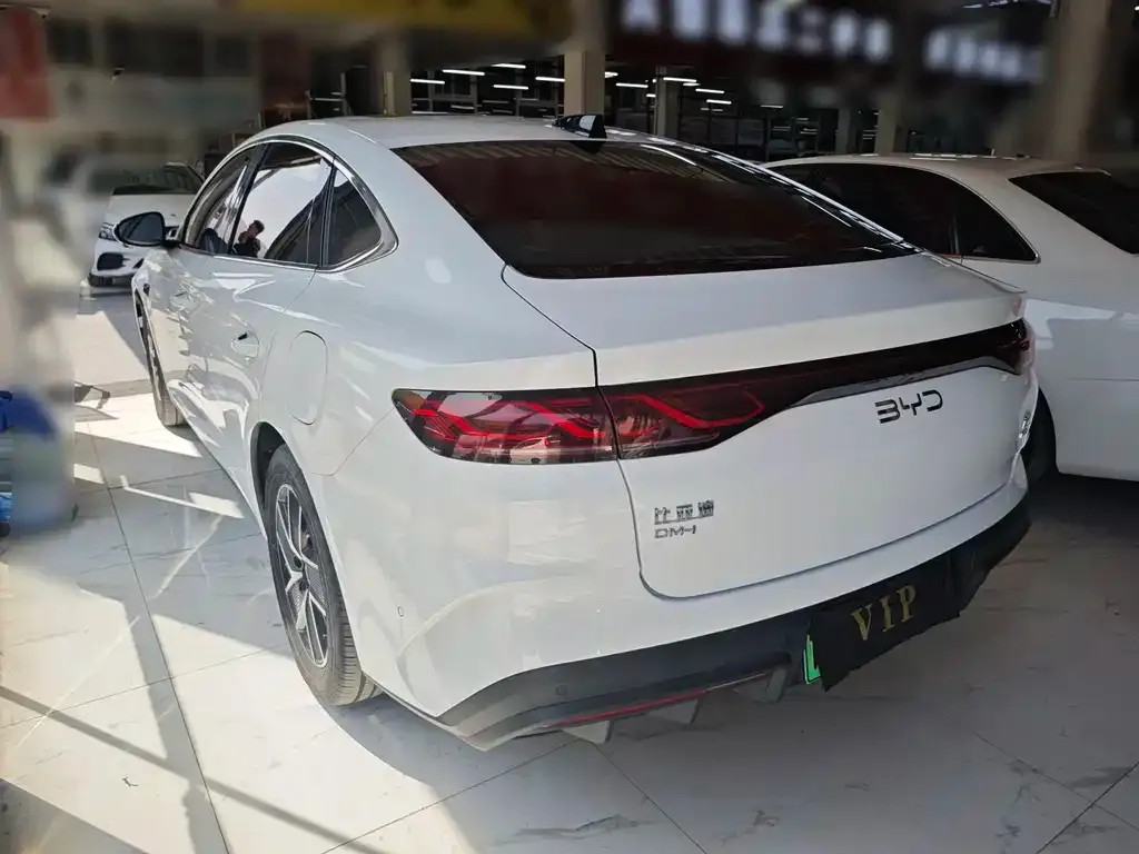 BYD Qin L — фото 2