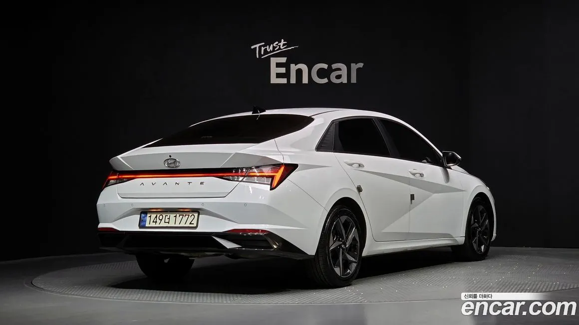 Hyundai AVANTE — фото 4