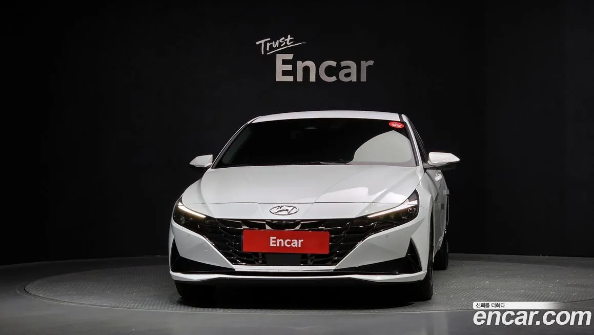 Hyundai AVANTE — фото 3