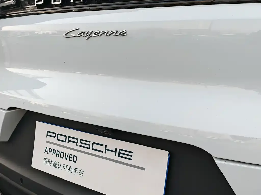 Porsche Cayenne — фото 2