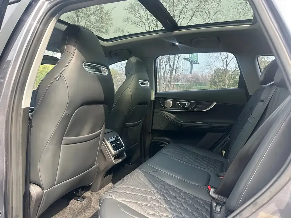 Chery Tiggo 7 PLUS — фото 5