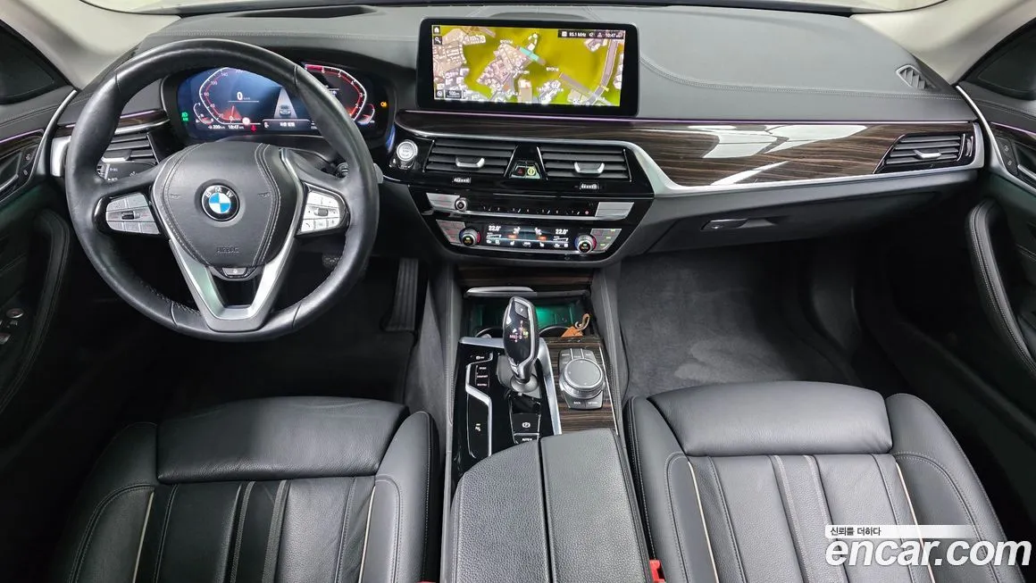 BMW 5-Series 2021 из KR, фото 10