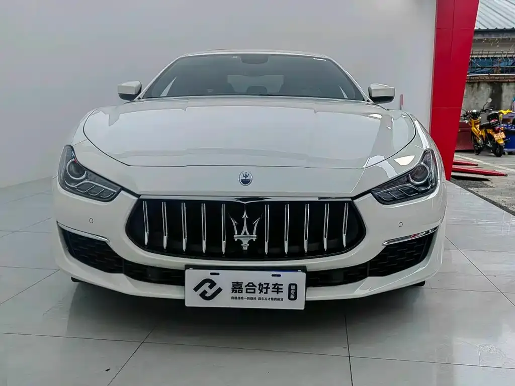 Maserati Ghibli — фото 9