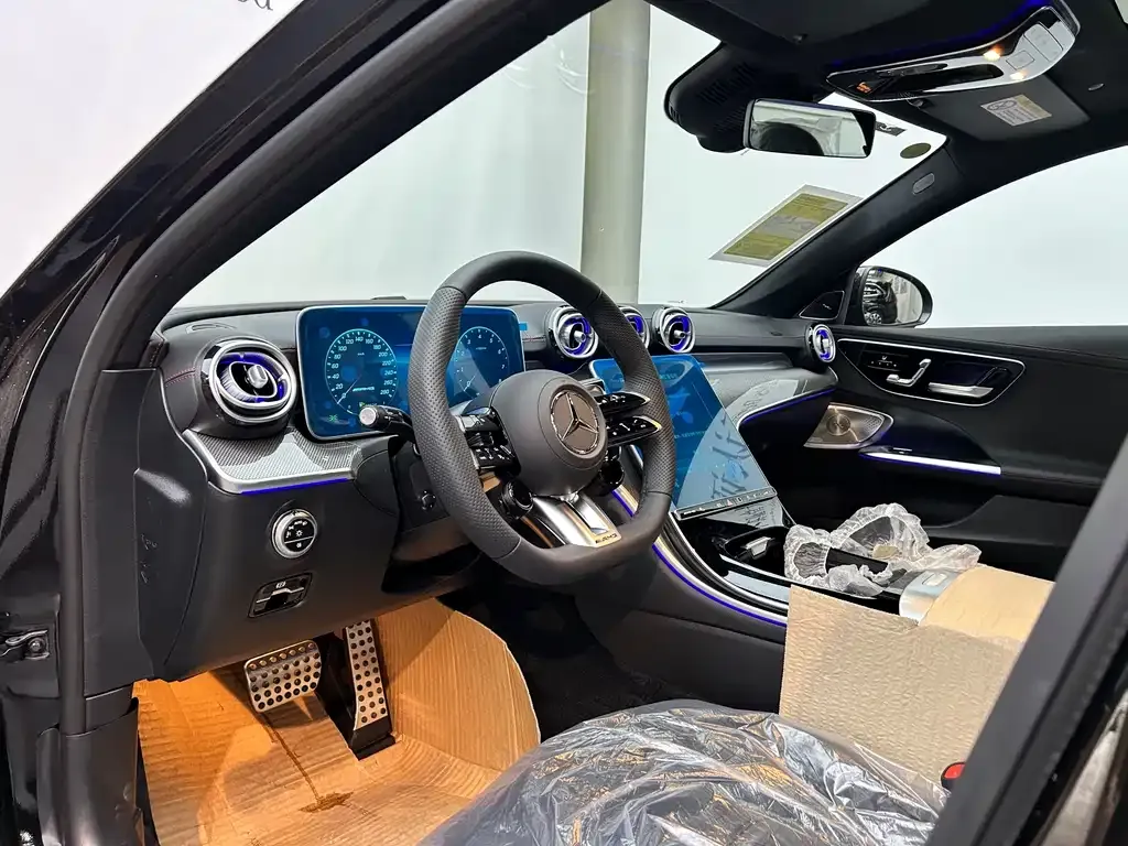 Mercedes-Benz C-Class AMG — фото 6