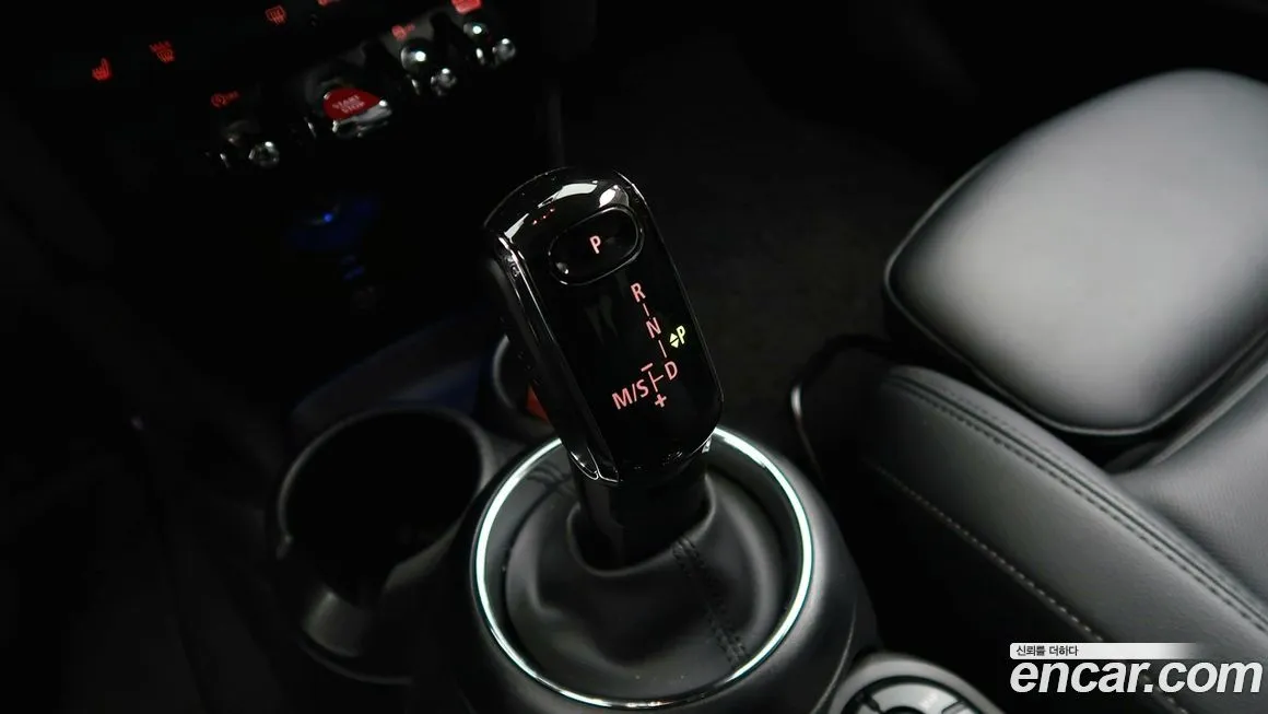 Mini Cooper 2021 из KR, фото 8