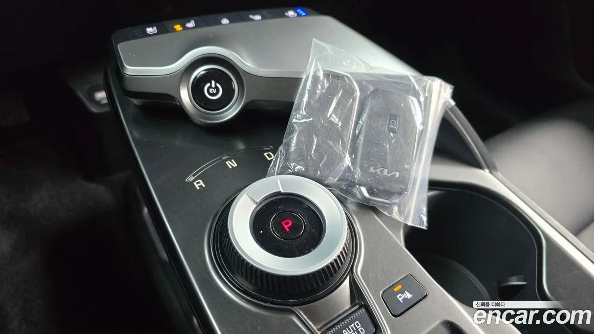 Kia EV6 2023 из KR, фото 3