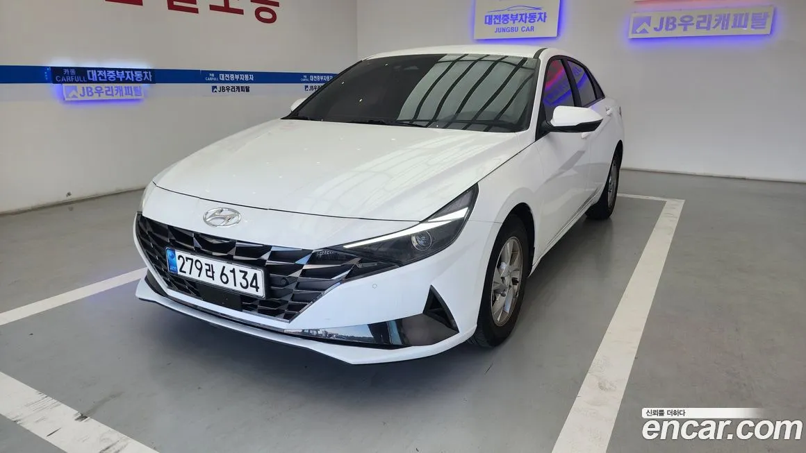Hyundai AVANTE — фото 4