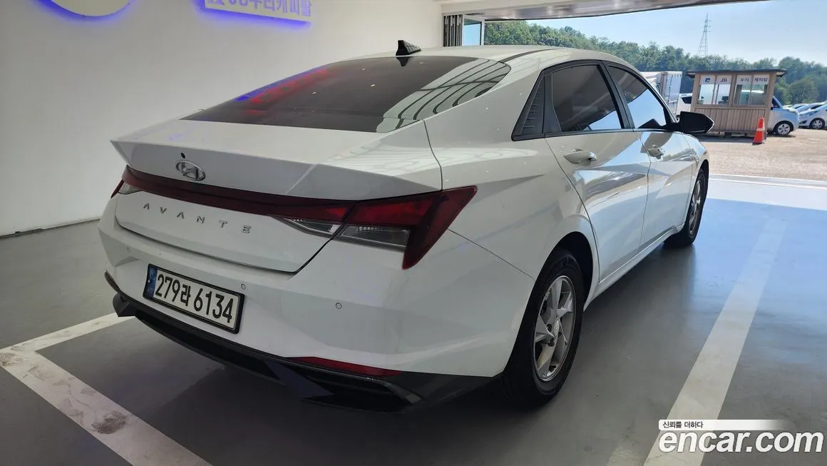 Hyundai AVANTE — фото 6