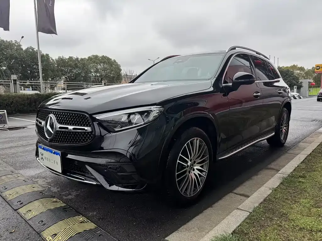 Mercedes-Benz GLC — фото 1