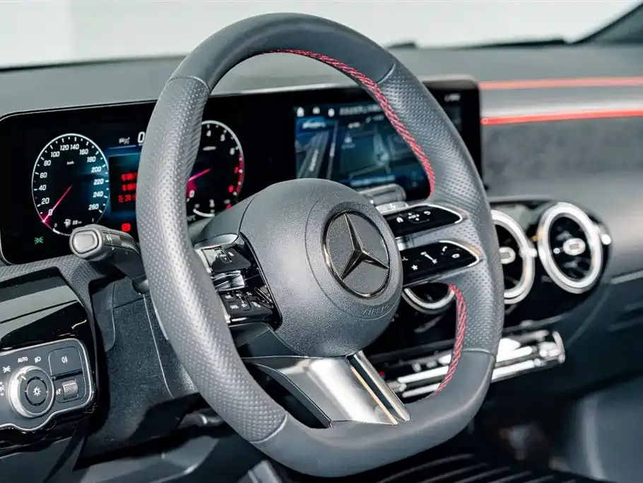 Mercedes-Benz CLA (Import) 2025 из CN, фото 6