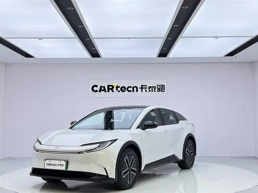 Toyota bZ5