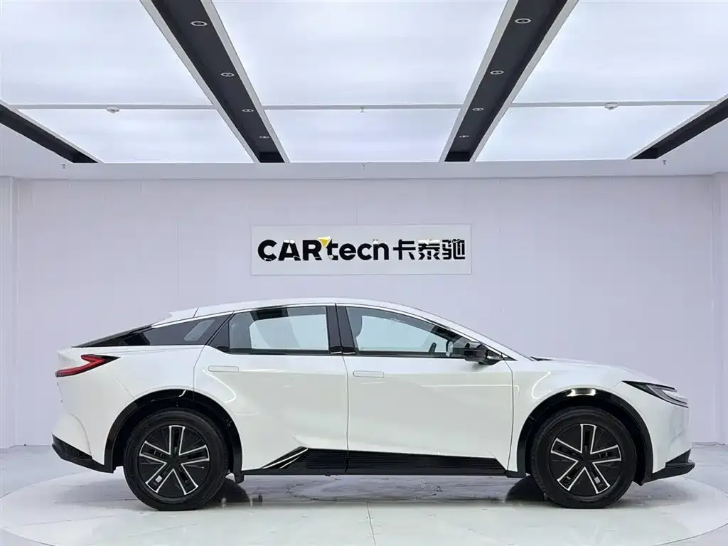 Toyota bZ5 2026 из CN, фото 9