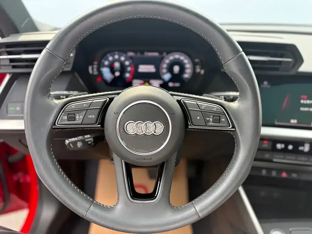 Audi A3 — фото 3