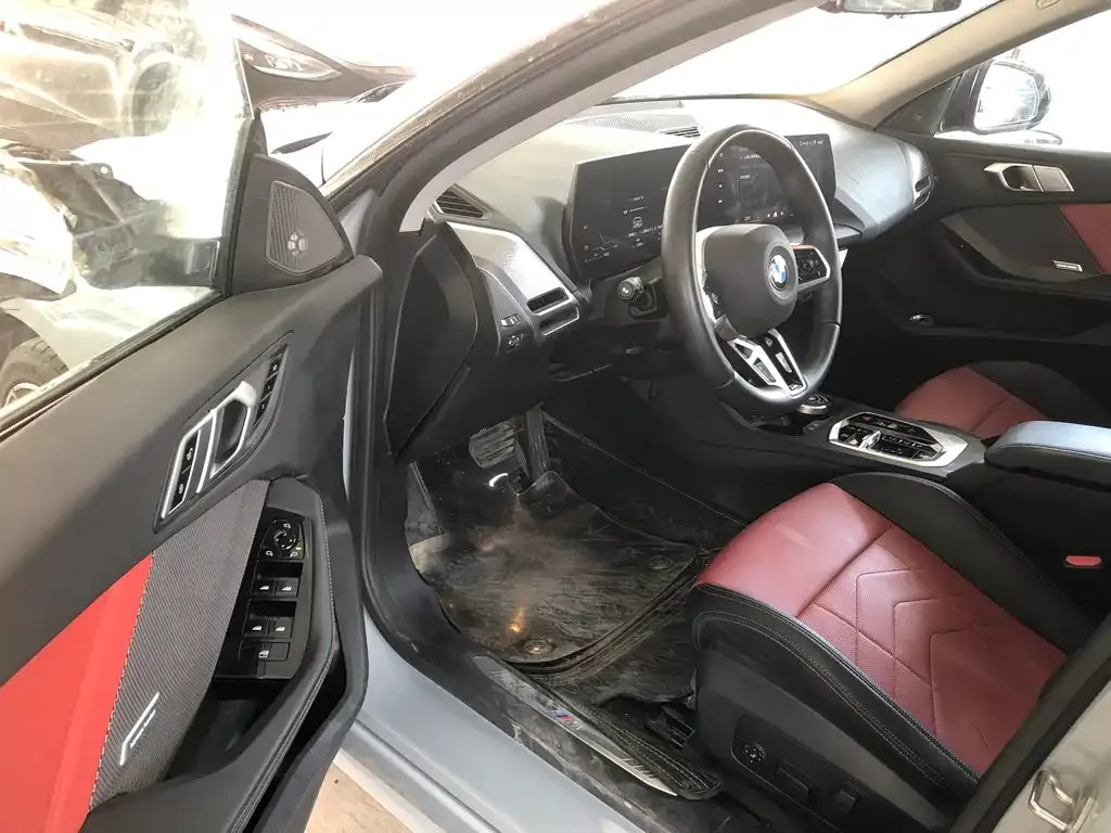 BMW 2 Series 2025 из CN, фото 5