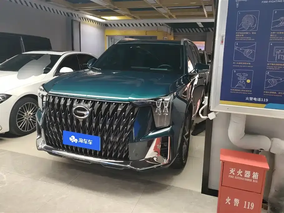 GAC Motor Trumpchi GS8 — фото 1