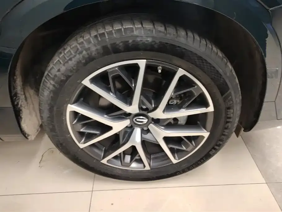 GAC Motor Trumpchi GS8 — фото 2
