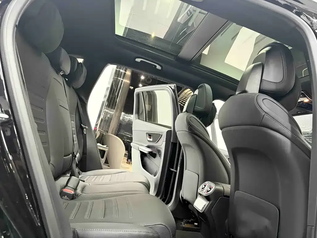 Mercedes-Benz GLC 2024 из CN, фото 10