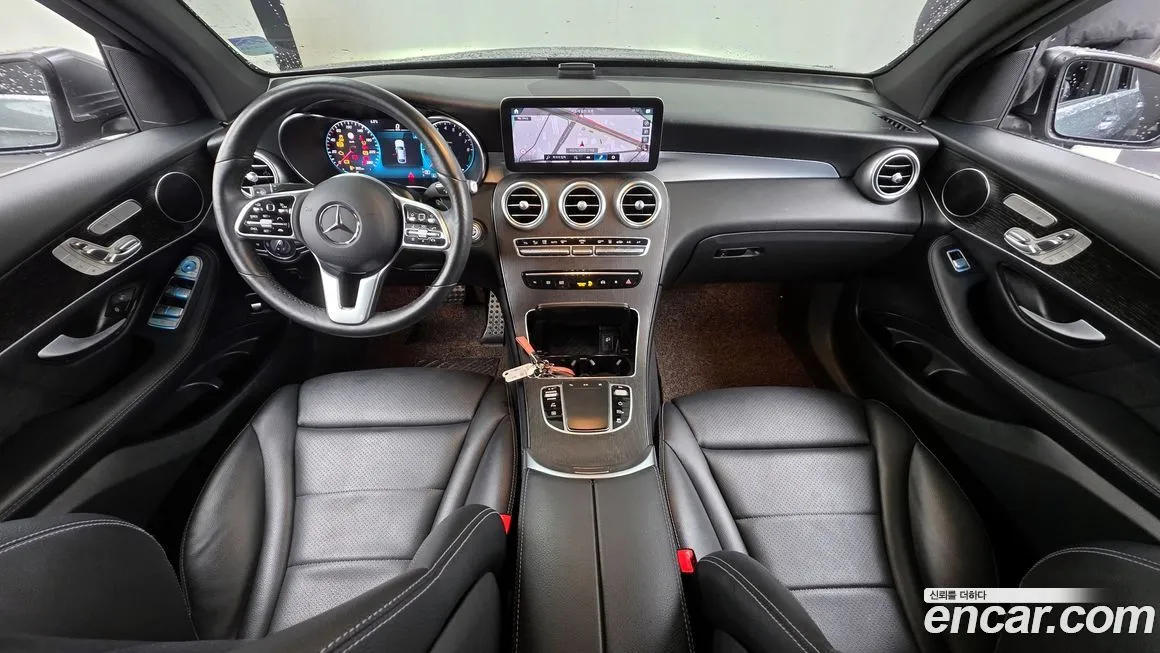 Mercedes-Benz GLC-Class 2021 из KR, фото 2