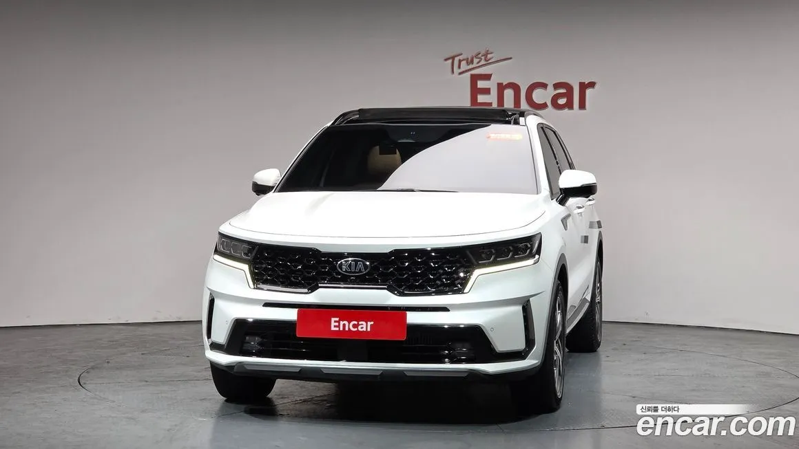 Kia Sorento — фото 7