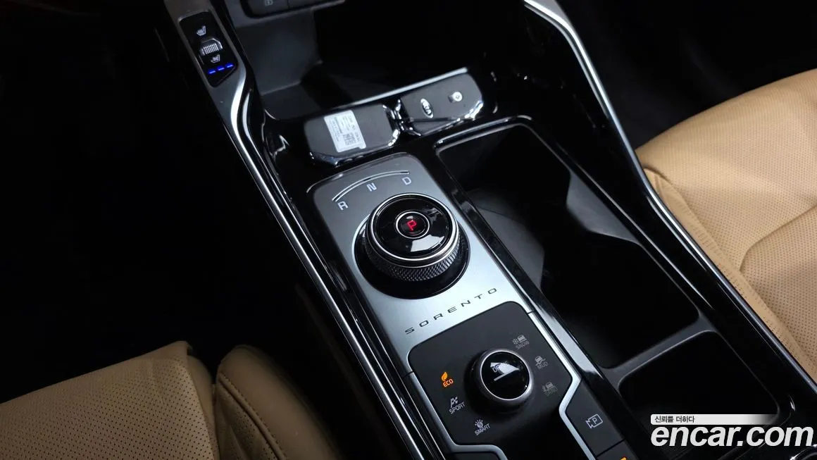 Kia Sorento — фото 10